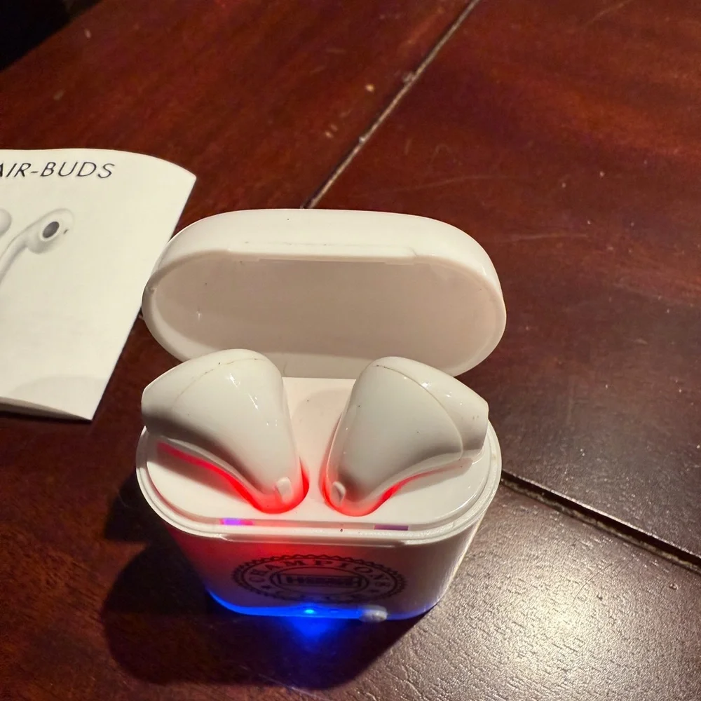 White Wireless Earbuds with Charging Case